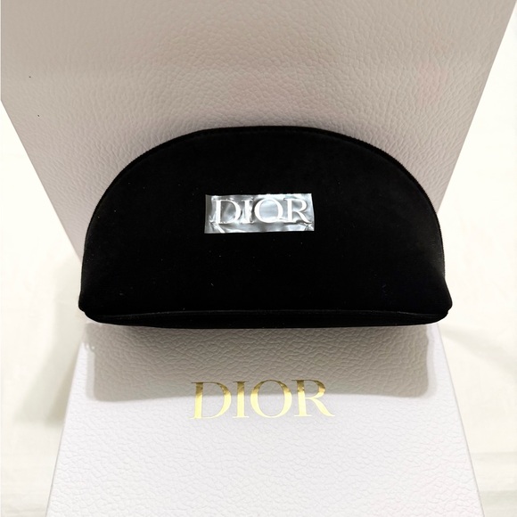 Dior Handbags - NWT DIOR BEAUTY Black Velvet Makeup Pouch